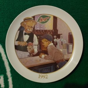 Vintage Breyers ice cream Collectors 1992 Vintage Display Plate